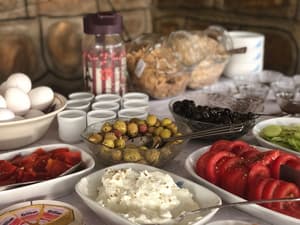thumbnail: Breakfast buffet