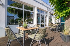 thumbnail: Terrace/patio