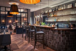 thumbnail: Restaurant