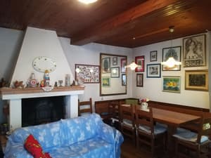 thumbnail: Interior detail
