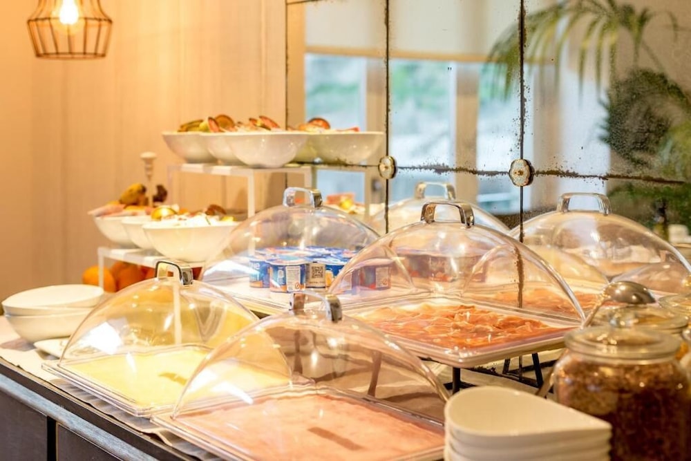Restaurant-cafeteria