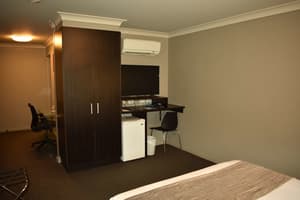 thumbnail: Room