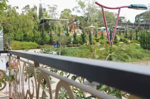 thumbnail: Balcony view