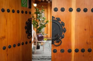 thumbnail: Property entrance