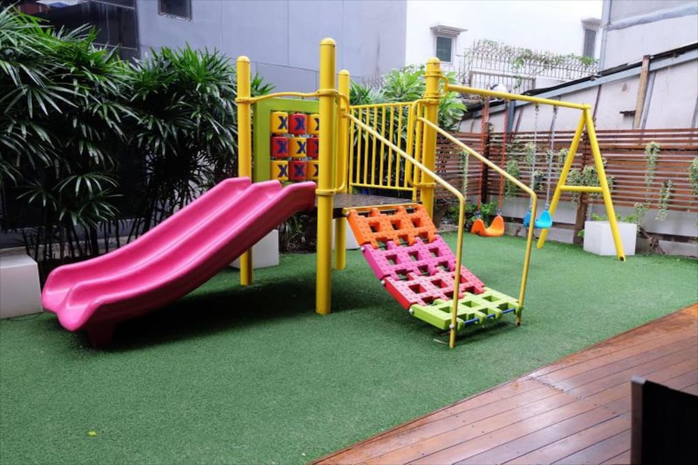 Children's play area - outdoor