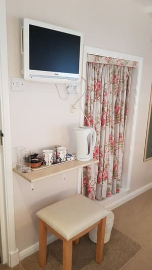 thumbnail: Room amenity
