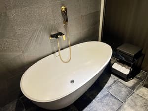 thumbnail: Bathroom