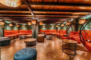 thumbnail: Restaurant