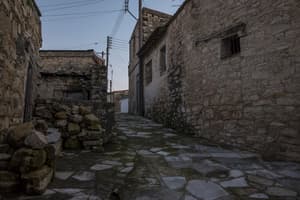 thumbnail: Exterior