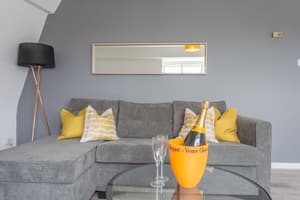 thumbnail: Living area