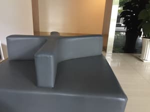 thumbnail: Lobby sitting area