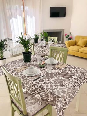 thumbnail: Interior