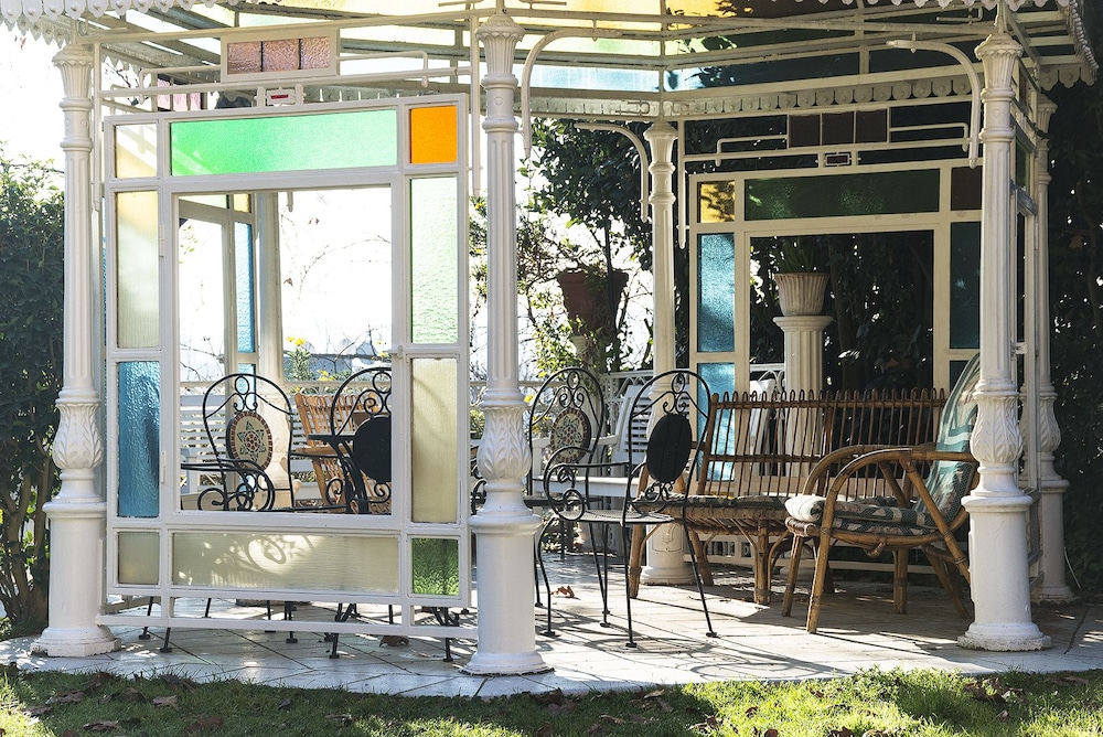 Gazebo