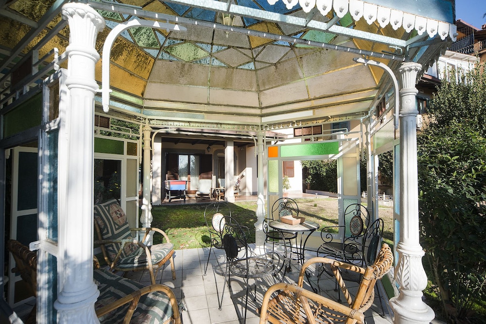 Gazebo