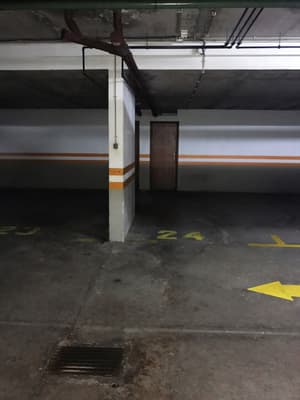 thumbnail: Parking