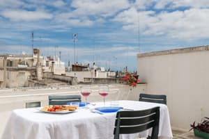 thumbnail: Terrace/patio