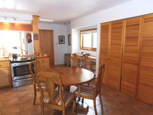 thumbnail: In-room dining
