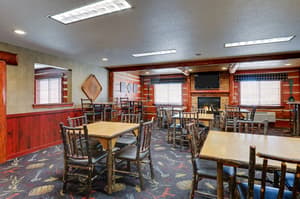 thumbnail: Breakfast area