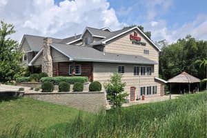 thumbnail: Exterior