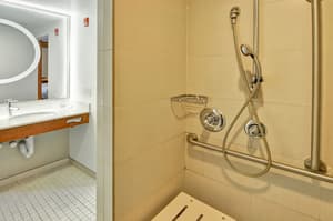 thumbnail: Bathroom shower