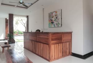 thumbnail: Reception