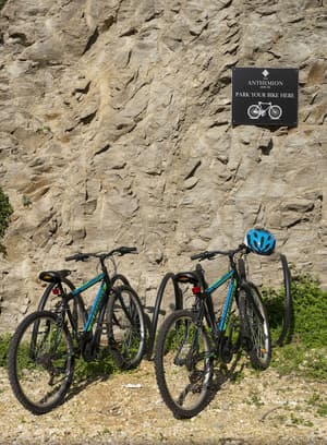 thumbnail: Bicycling