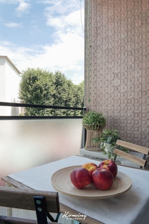 thumbnail: Balcony