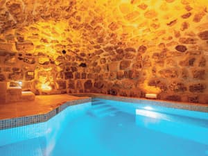 thumbnail: Private pool