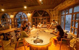 thumbnail: Restaurant