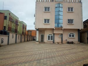 thumbnail: Exterior