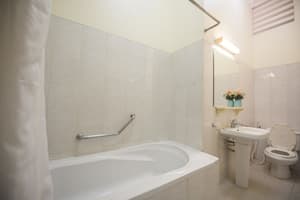 thumbnail: Bathroom sink