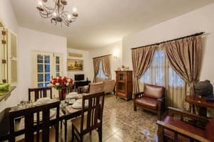 thumbnail: Living room