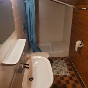thumbnail: Bathroom