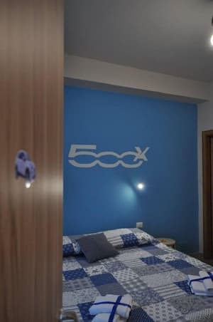 thumbnail: Room amenity