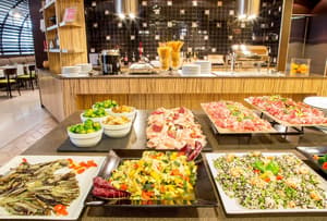 thumbnail: Restaurant