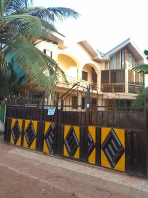 thumbnail: Front of property