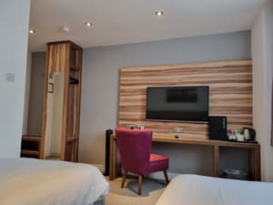 thumbnail: Room amenity
