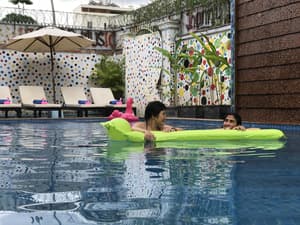 thumbnail: Pool