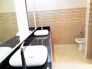 thumbnail: Bathroom sink