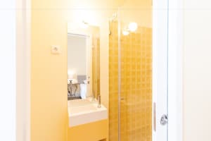 thumbnail: Bathroom sink