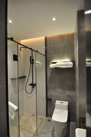 thumbnail: Bathroom