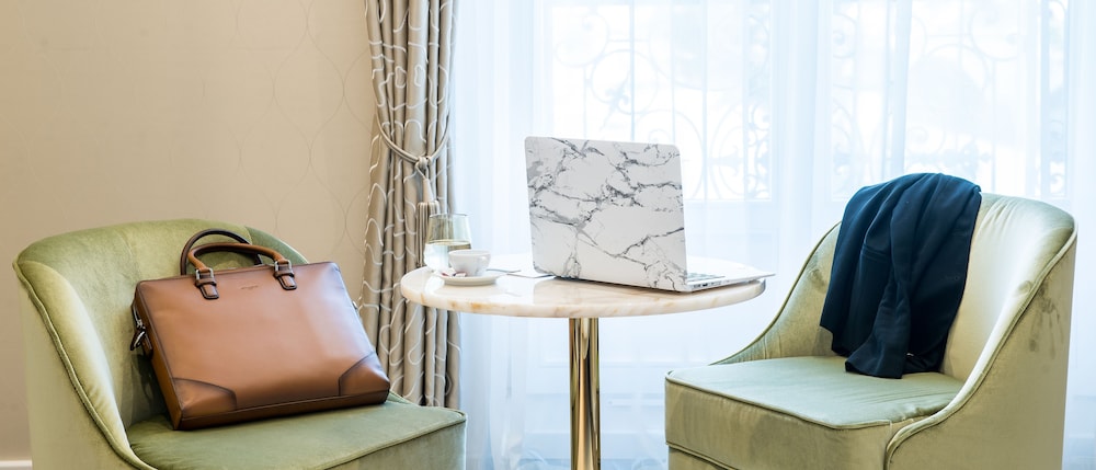 In-room business center