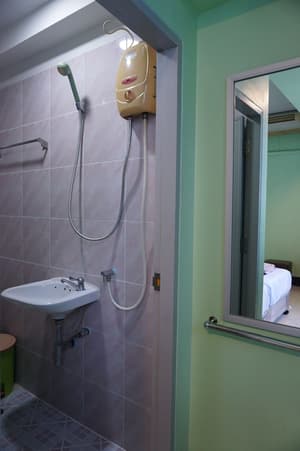 thumbnail: Bathroom