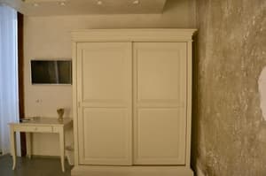 thumbnail: General view