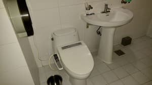 thumbnail: Bathroom