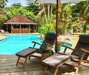 thumbnail: Pool