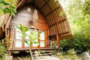 thumbnail: Exterior