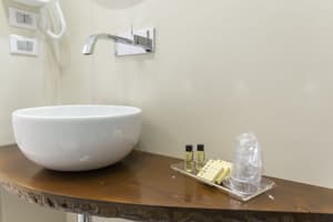 thumbnail: Bathroom sink