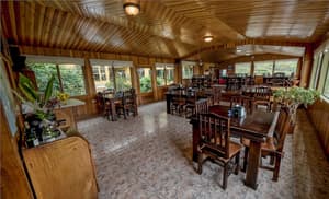 thumbnail: Breakfast area