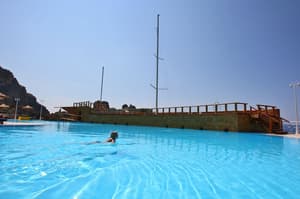 thumbnail: Outdoor pool